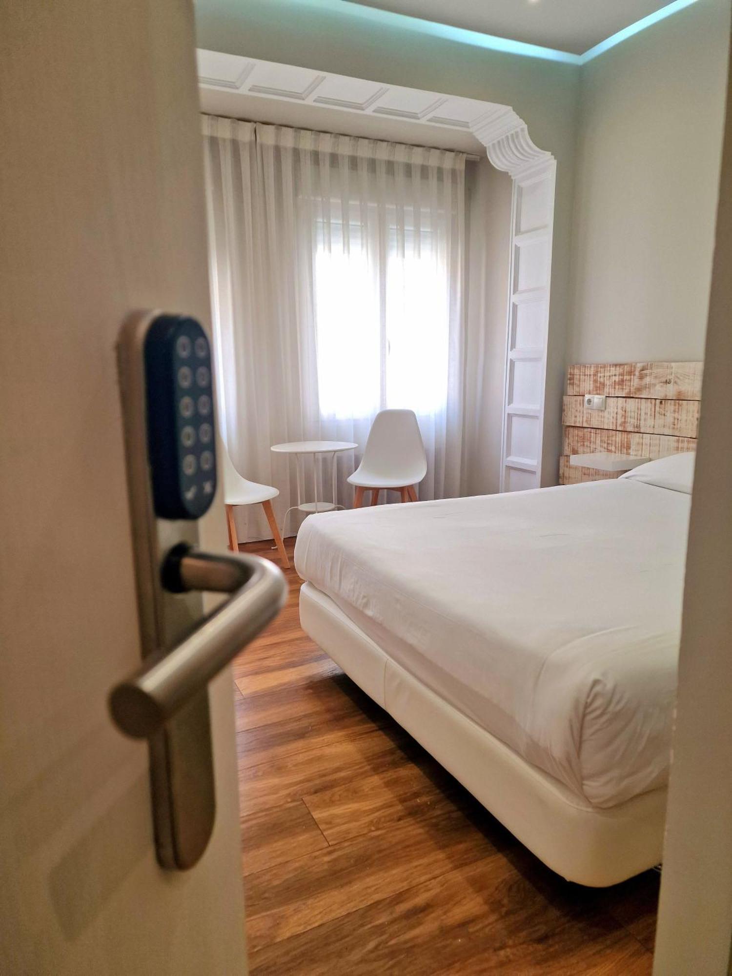 Urban Burgos Otel Dış mekan fotoğraf