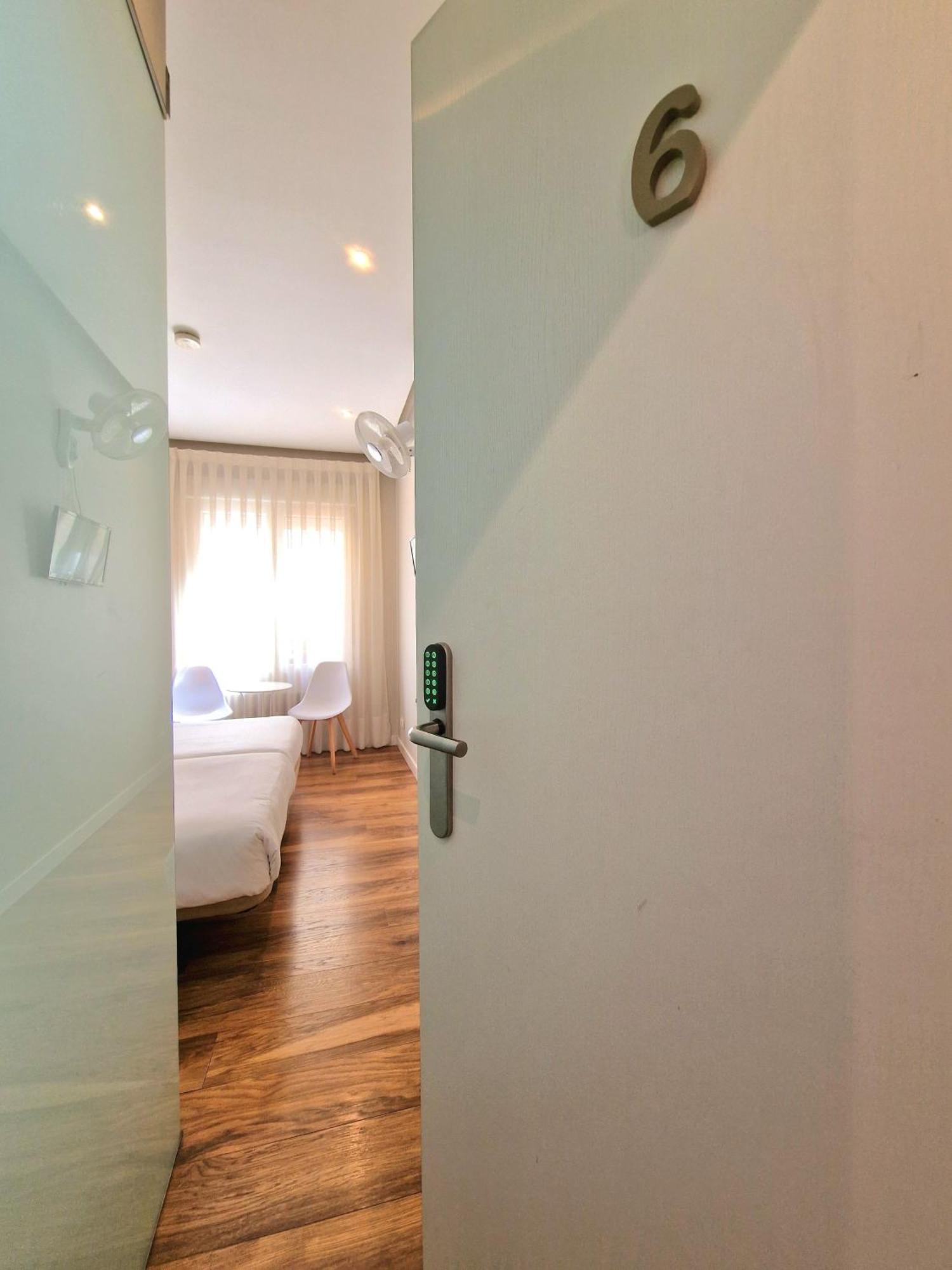 Urban Burgos Otel Dış mekan fotoğraf