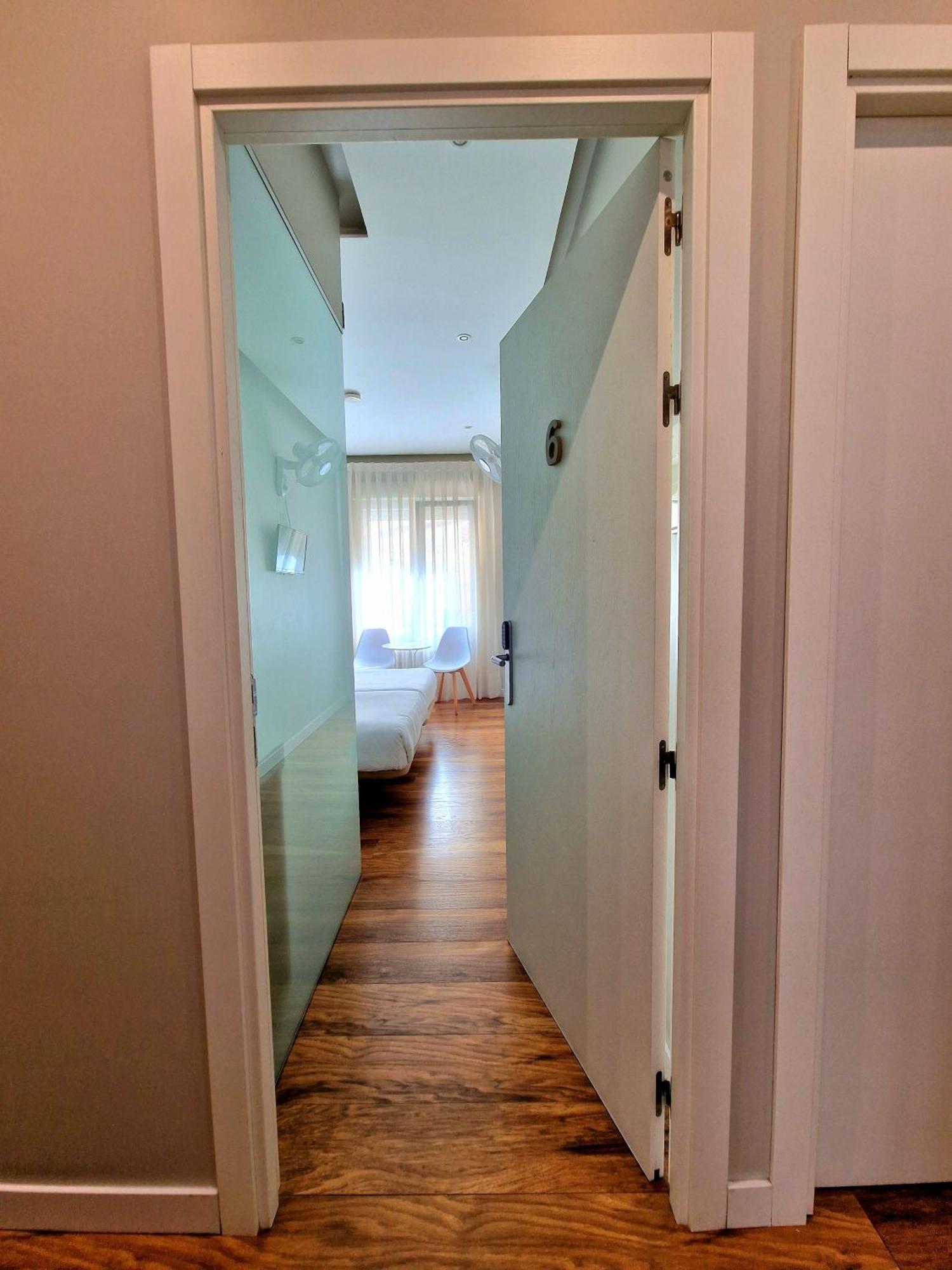 Urban Burgos Otel Dış mekan fotoğraf