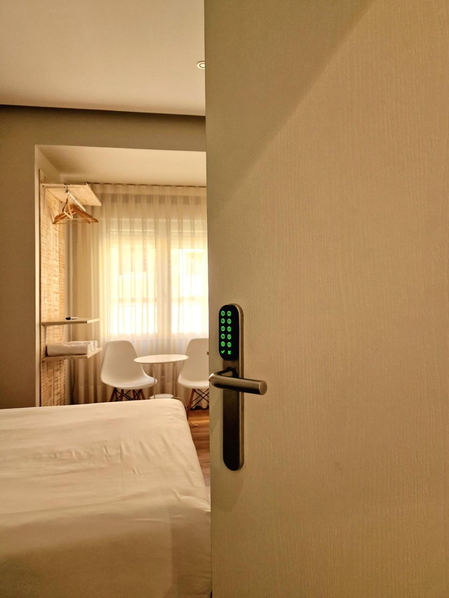 Urban Burgos Otel Dış mekan fotoğraf