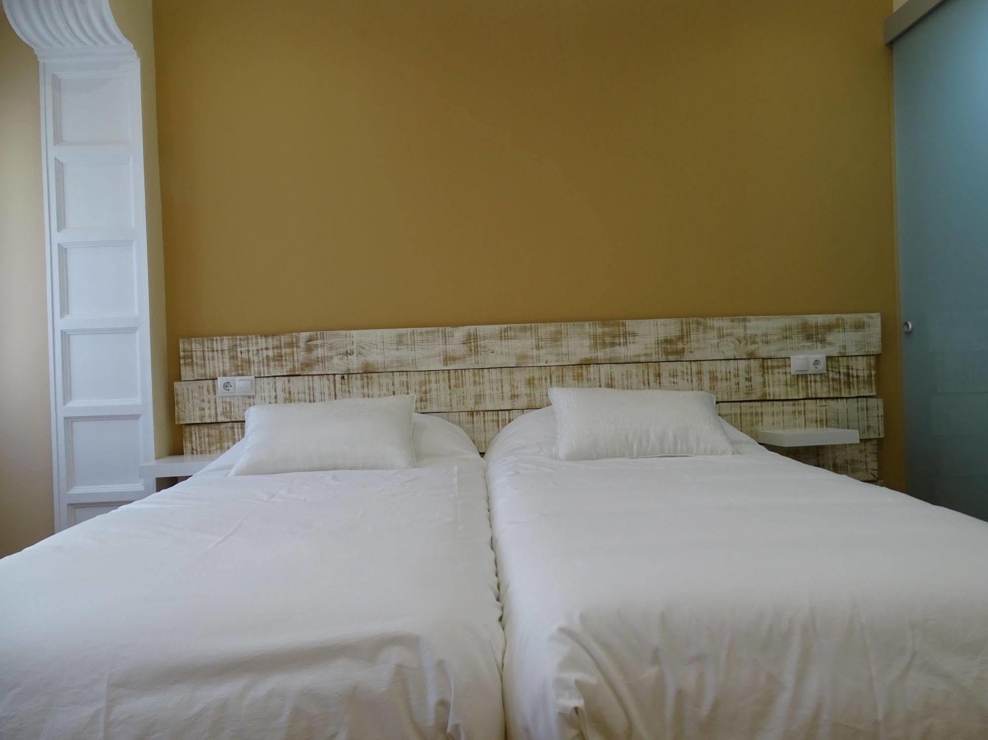 Urban Burgos Otel Dış mekan fotoğraf