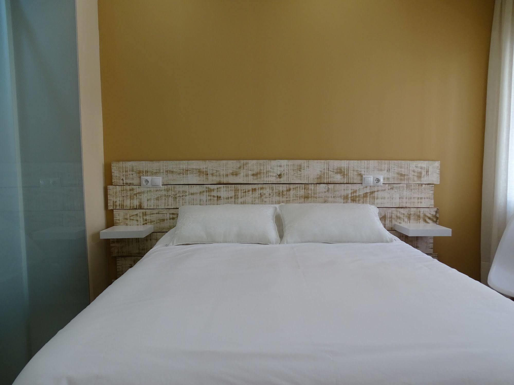 Urban Burgos Otel Dış mekan fotoğraf